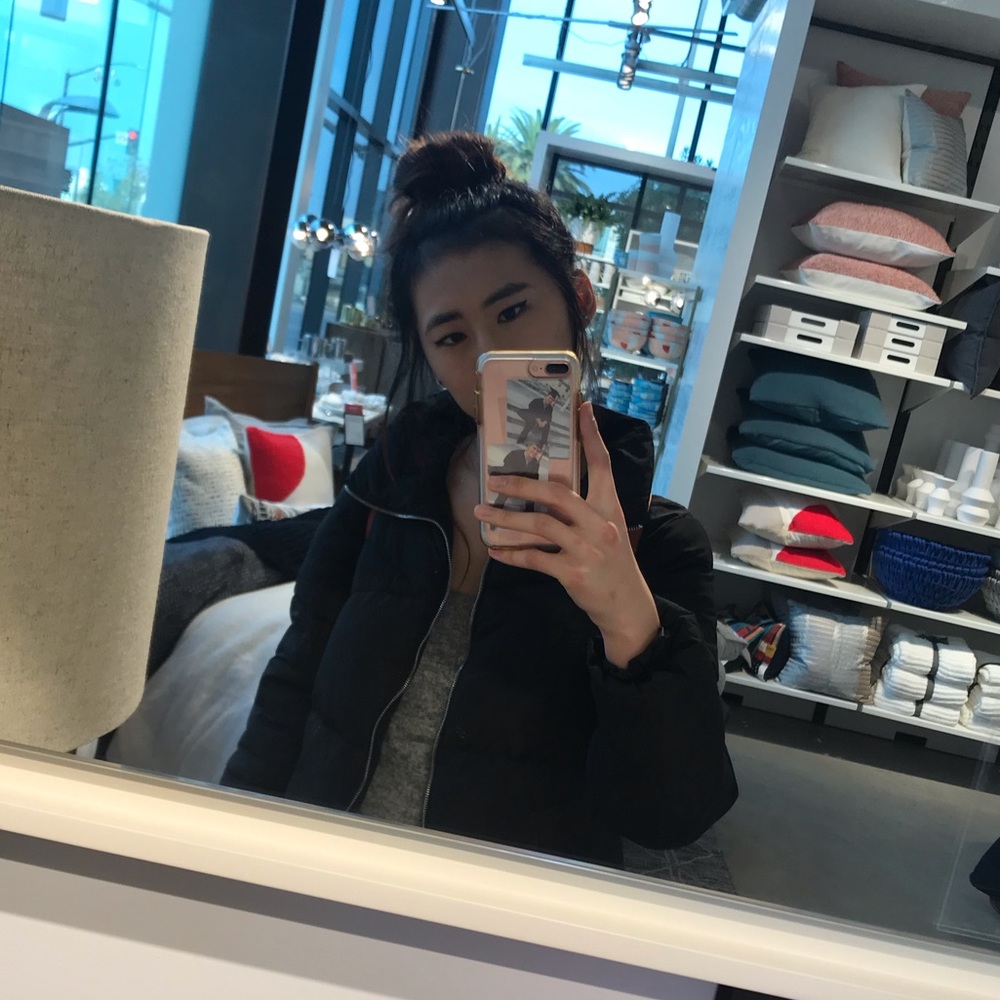 Meet your Posher, Miya